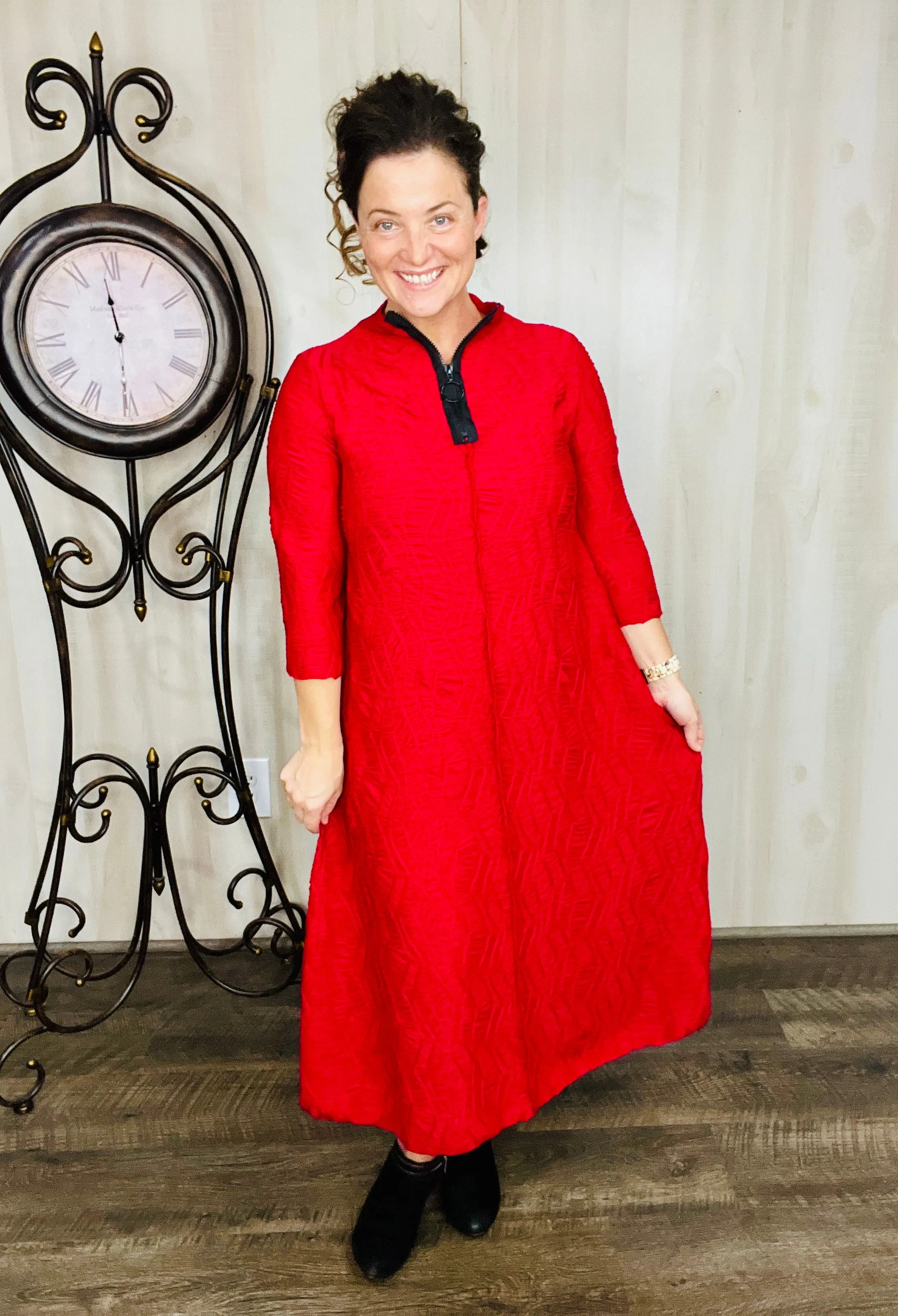 Jaqueline Vintage & Zipper Dress-Red Textured